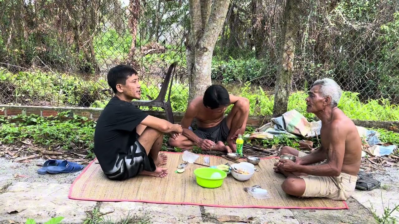 Triều Qua Hậu Giang Thăm Anh 9 Bầu: 