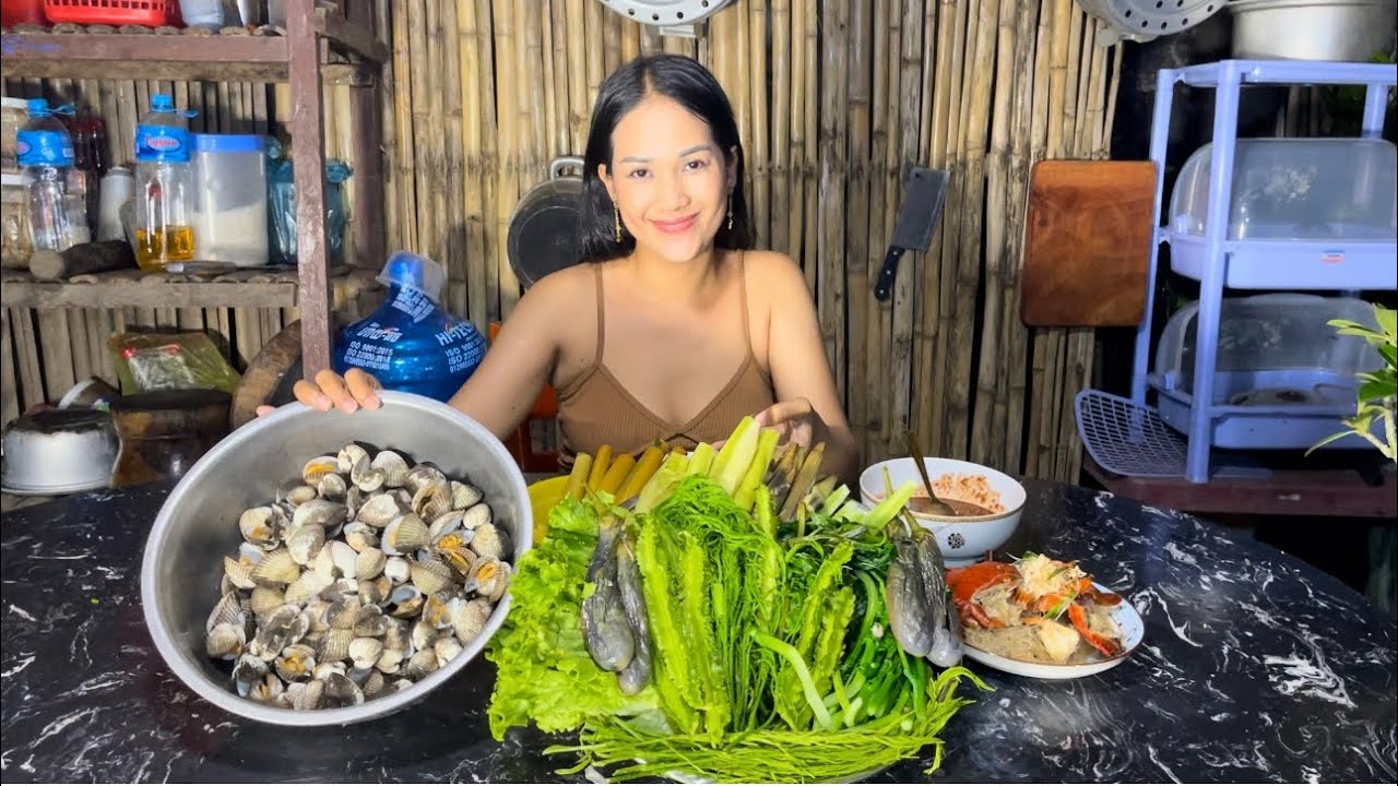 How I Make Village Dish Bok-ki With Ocean Clams
