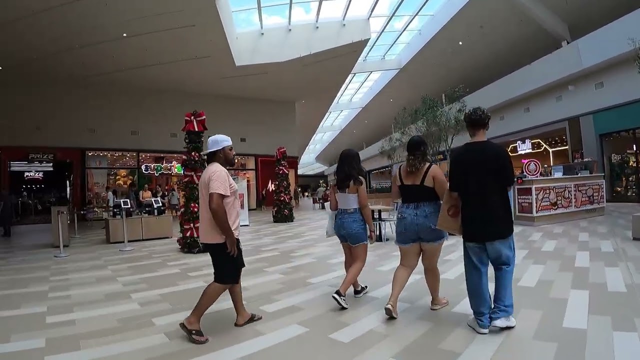 shoping Plaza   Campos Gerais   inaugurado