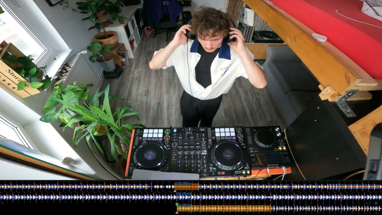 Bouncy Techno Trance mix | 240kmh Adrian Mills GIØ DJ Hotmail Doctor Mücke Rianna Holley | TFK
