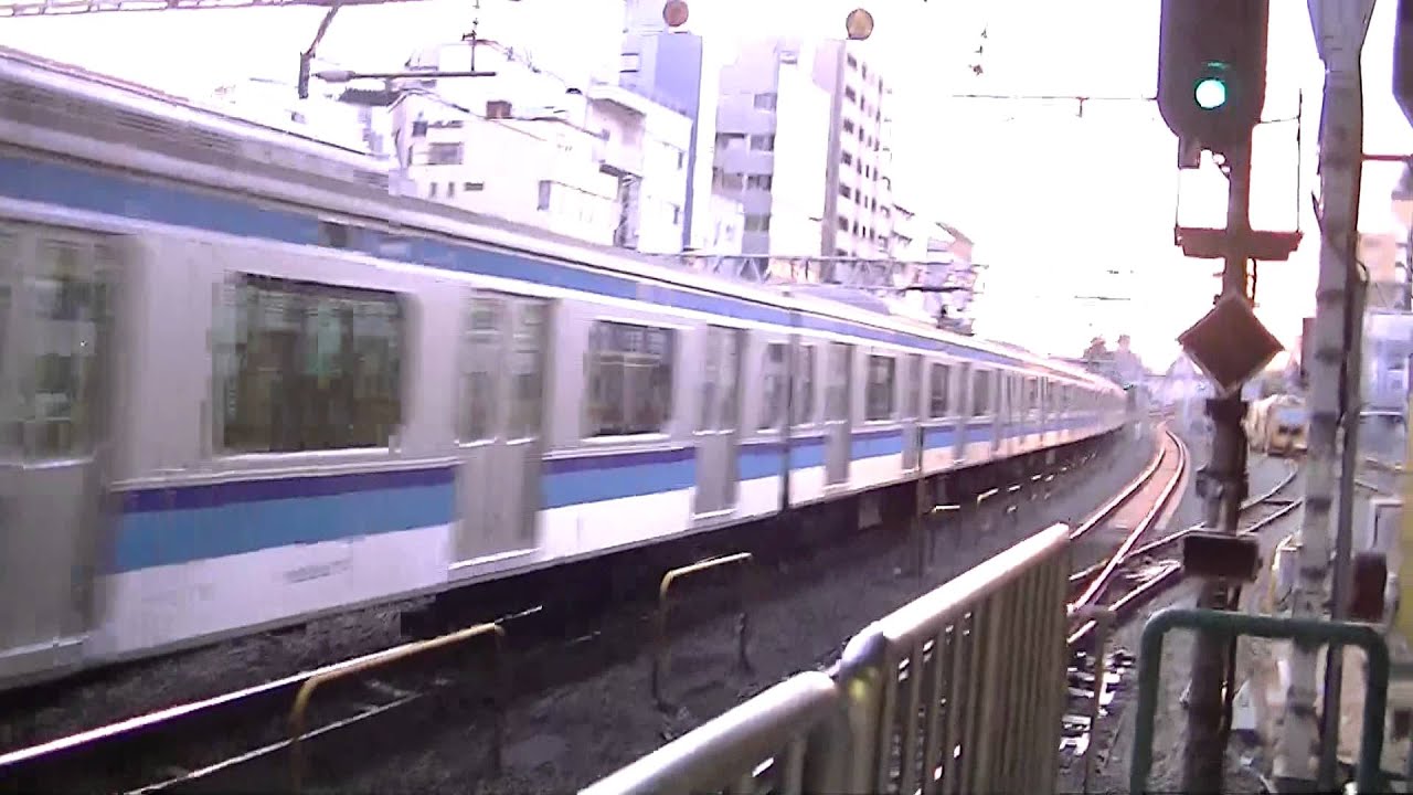 E231系800番台荻窪到着