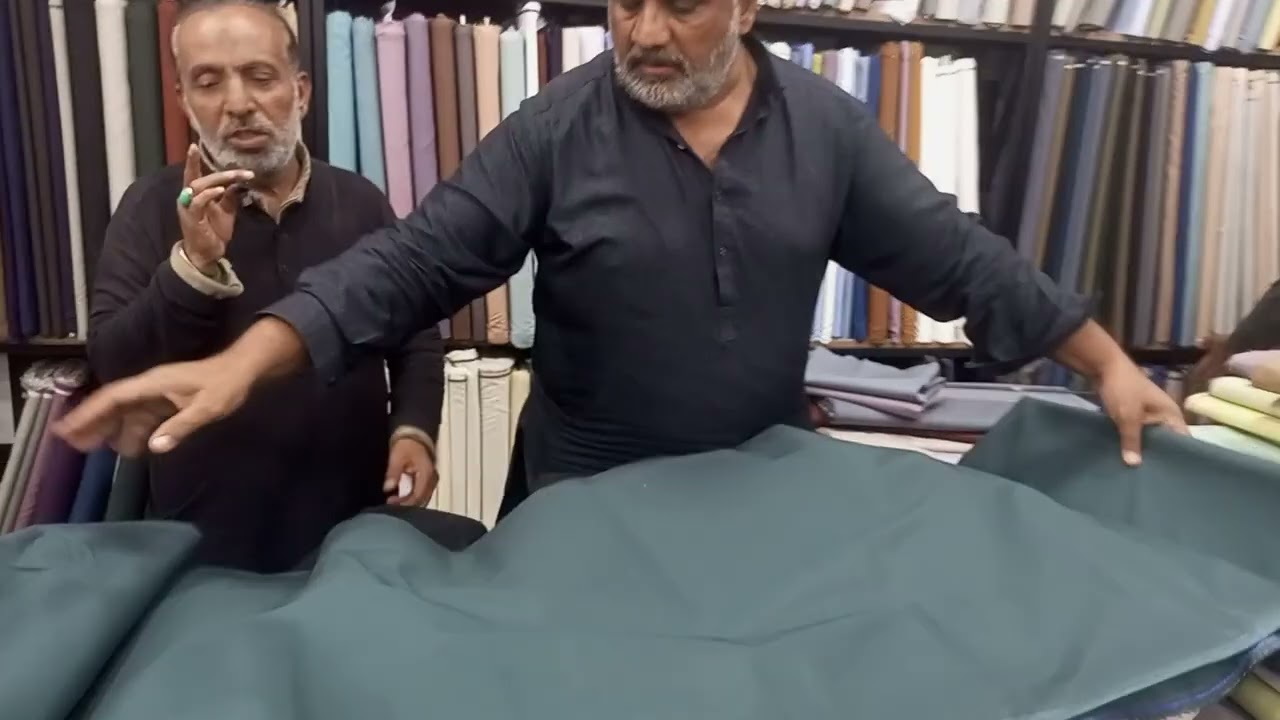 شاھ جی فیبرکس بندر روڈ روڈ سکھر سیل تمام برانڈز کی سیل ہول سیل ریٹ سے کم زیادہ سے زیادہ شیئر کریں 