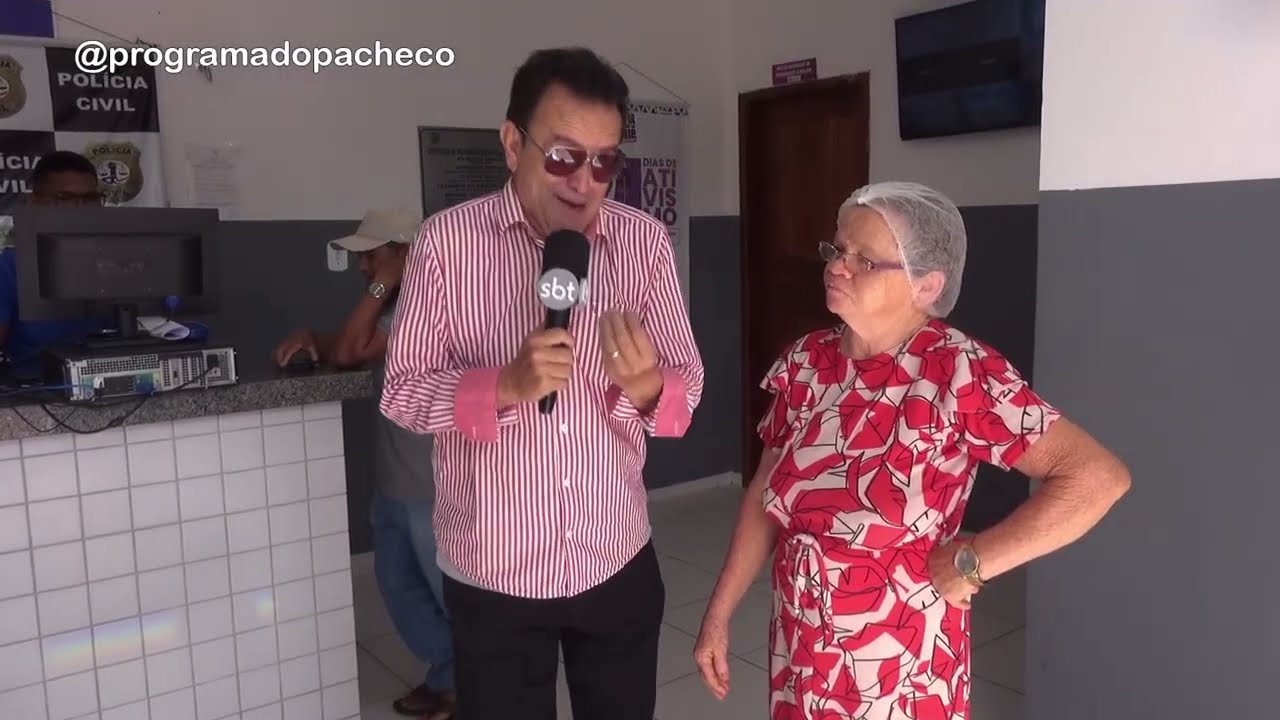 MULHER FOI AO UM VELÓRIO E DIZ QUE FOI ROUBADA, MAIS UMA TRETA PRA SER RESOLVIDA NA DELEGACIA.