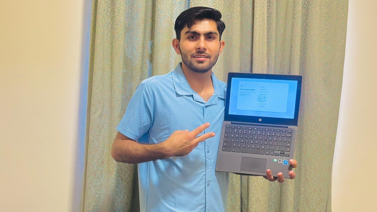 Dubai Ki سیر Kary Purana سامان😰Laptop Gift 🎁 Match Jeetny Par 