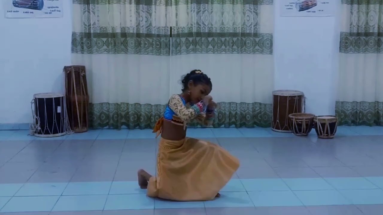 Pandarin Iskoleta - Dance Cover ft Yasanga