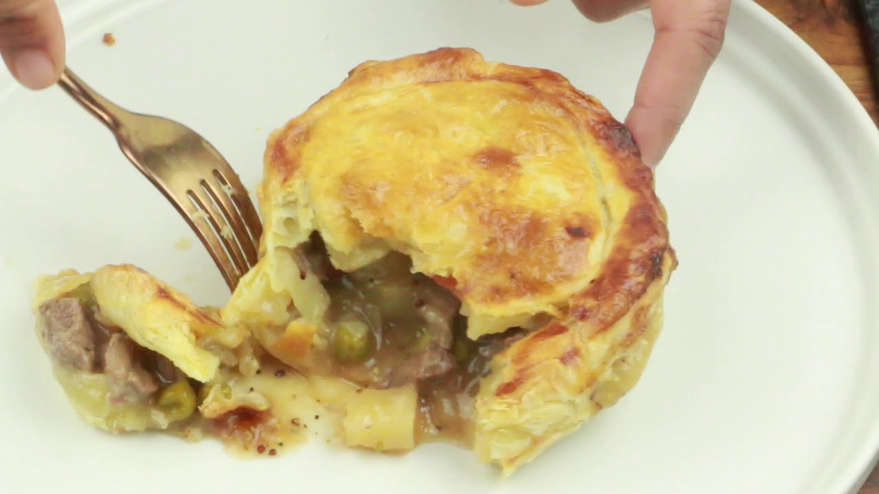 MOST DELICIOUS MEAT PIE RECIPE -HOW TO MAKE MEAT FILLING FOR PIE