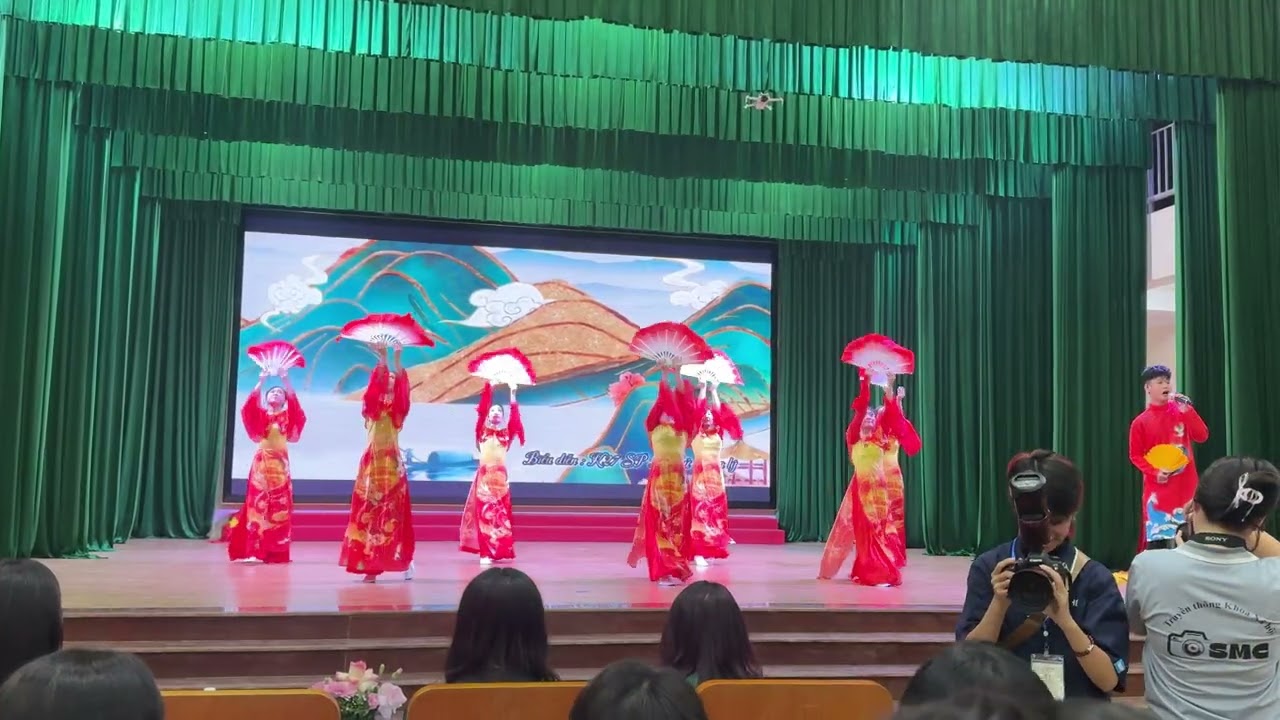 HÁT- MÚA MASHUP KIẾP SAU VẪN LÀ NGƯỜI VIỆT NAM-THỊNH VƯỢNG VIỆT NAM  SÁNG NGỜI - 