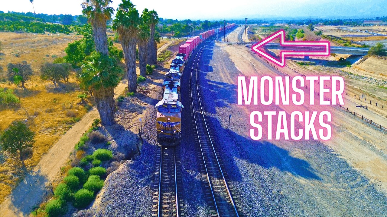 TWO 15K Foot STACK TRAINS CLIMB BEAUMONT HILL - ONE NEEDS HELPERS + A MYSTERY LOAD?