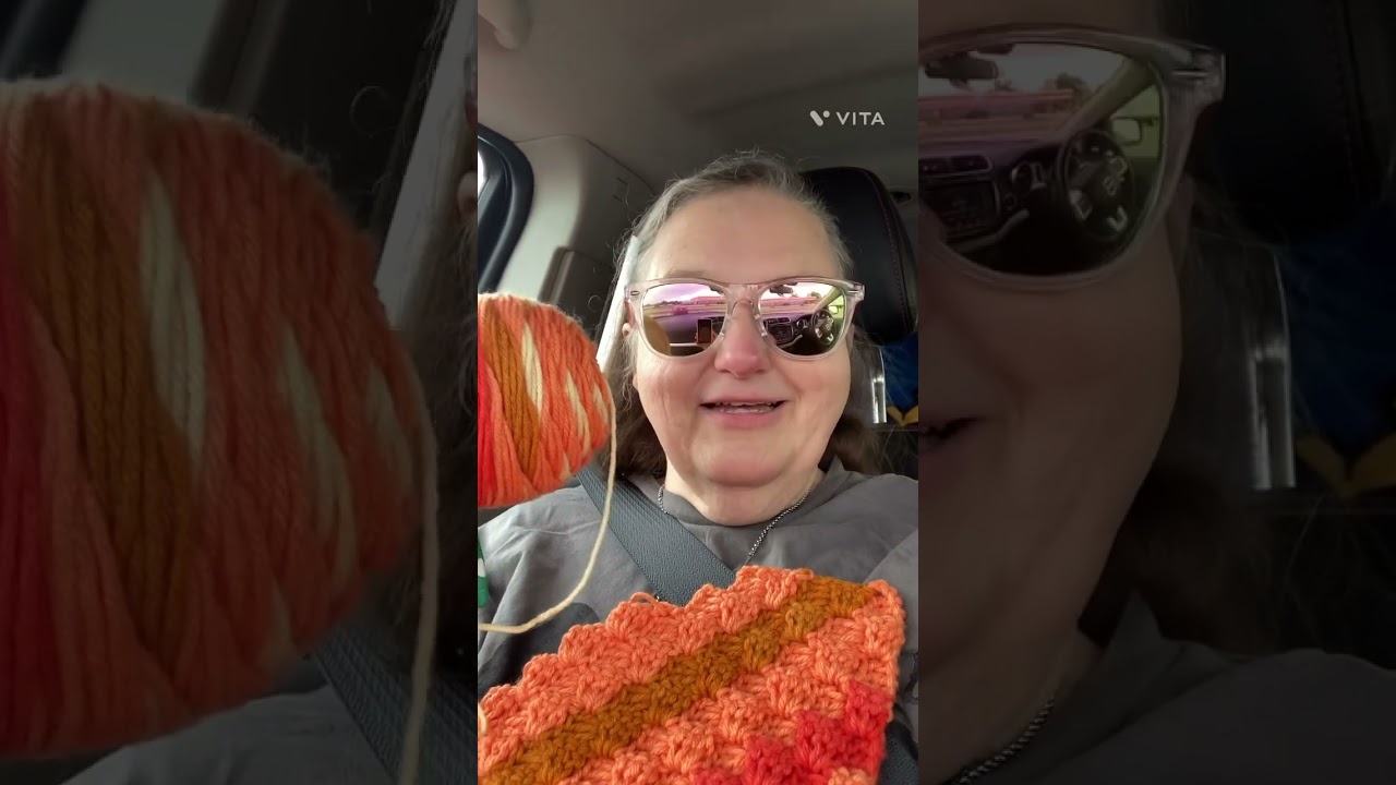 Redheart all in one quilt yarn review. 🥰 