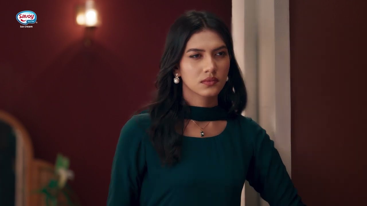 সেভয় রেড ভেলভেট টেম্পটেশন' কেক আইসক্রিম