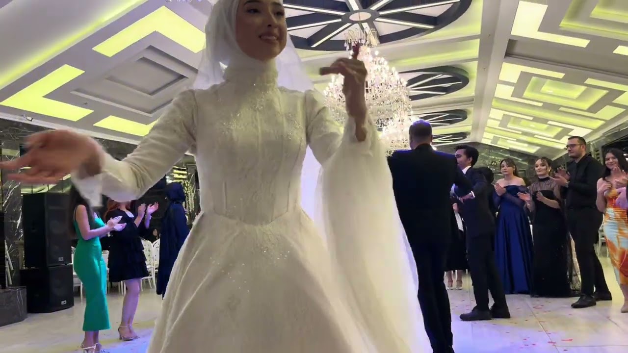 KIZIMIN KONYADAKİ DÜĞÜNÜ