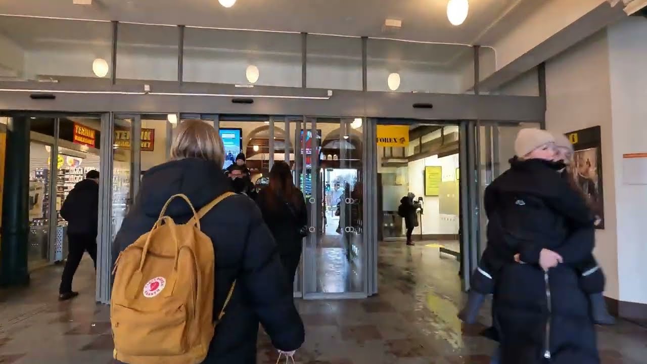 Gothenburg in Winter ❄️ Peaceful Snow Walk from Slussbron to Lilla Bommen