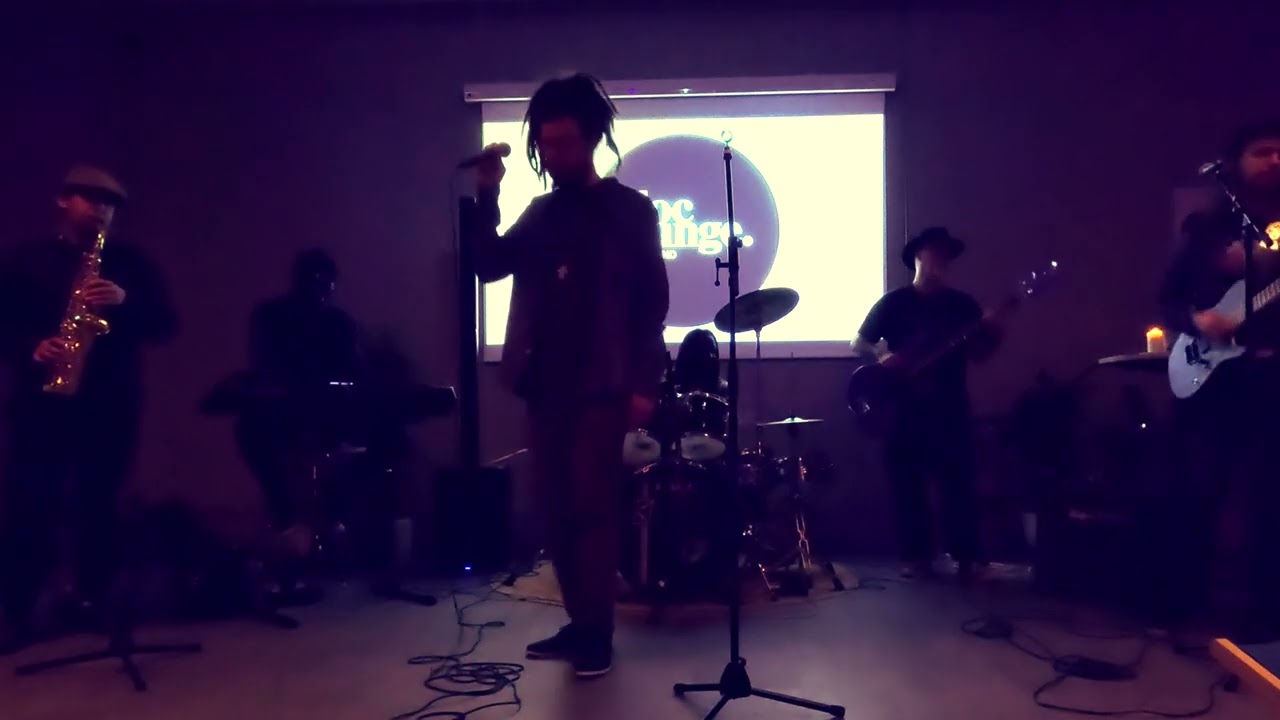 Ras Rabbi & Liberation Force Rockas - Ge fred en chans - Live at 
