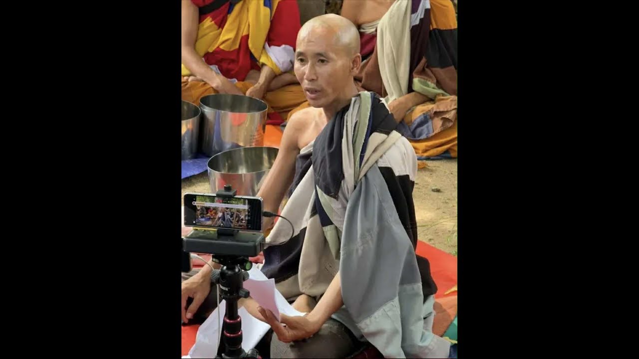 Sư Minh Tuệ 11/2