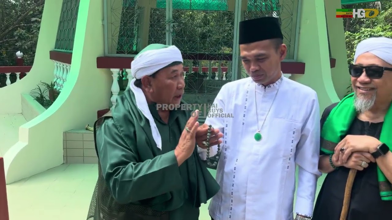 UAS Dapat Wasiat dari Juru Kunci Makam Sultan Syarif Ali | Brunei Darussalam