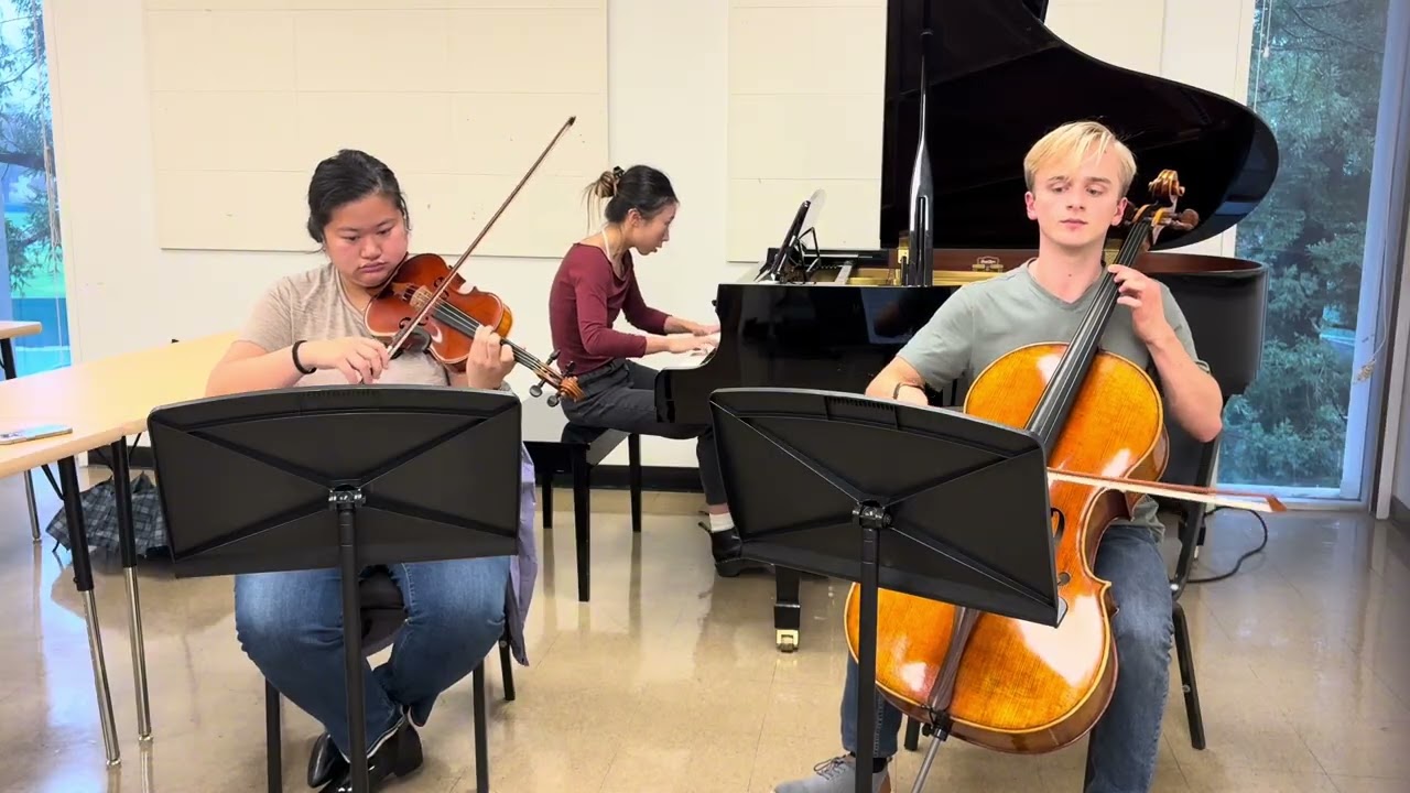 Manqi Liang-Piano 