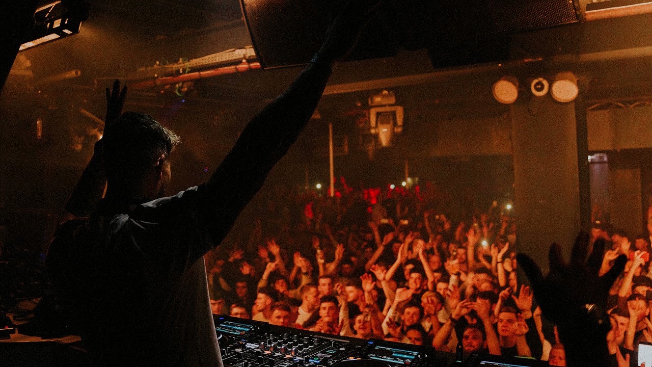Adrian Lux - Teenage Crime (Cristoph’s Private Edit)