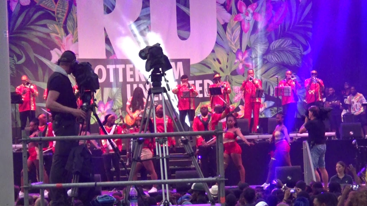 39 21 09 Show Dream team Battle of the Drums Hofplein RU Rotterdam  2019 ST TV R dam 2019 vr 26 07 1