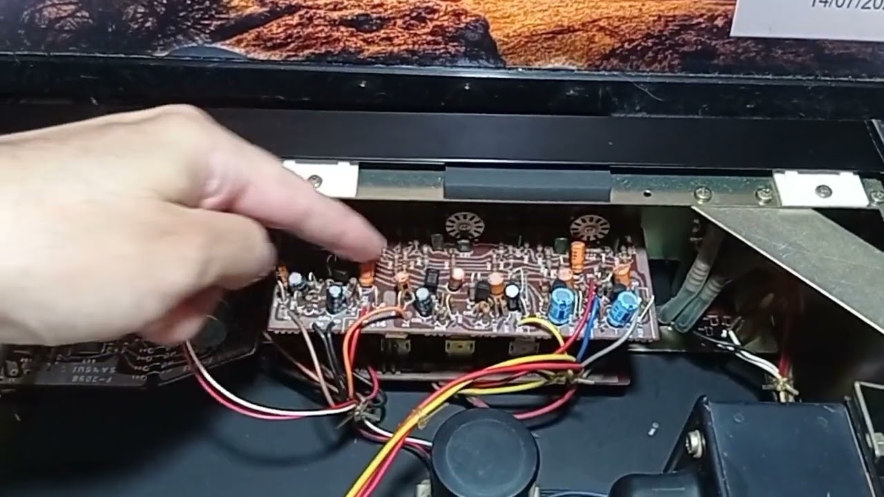 Sansui AU-5500 reparación 1