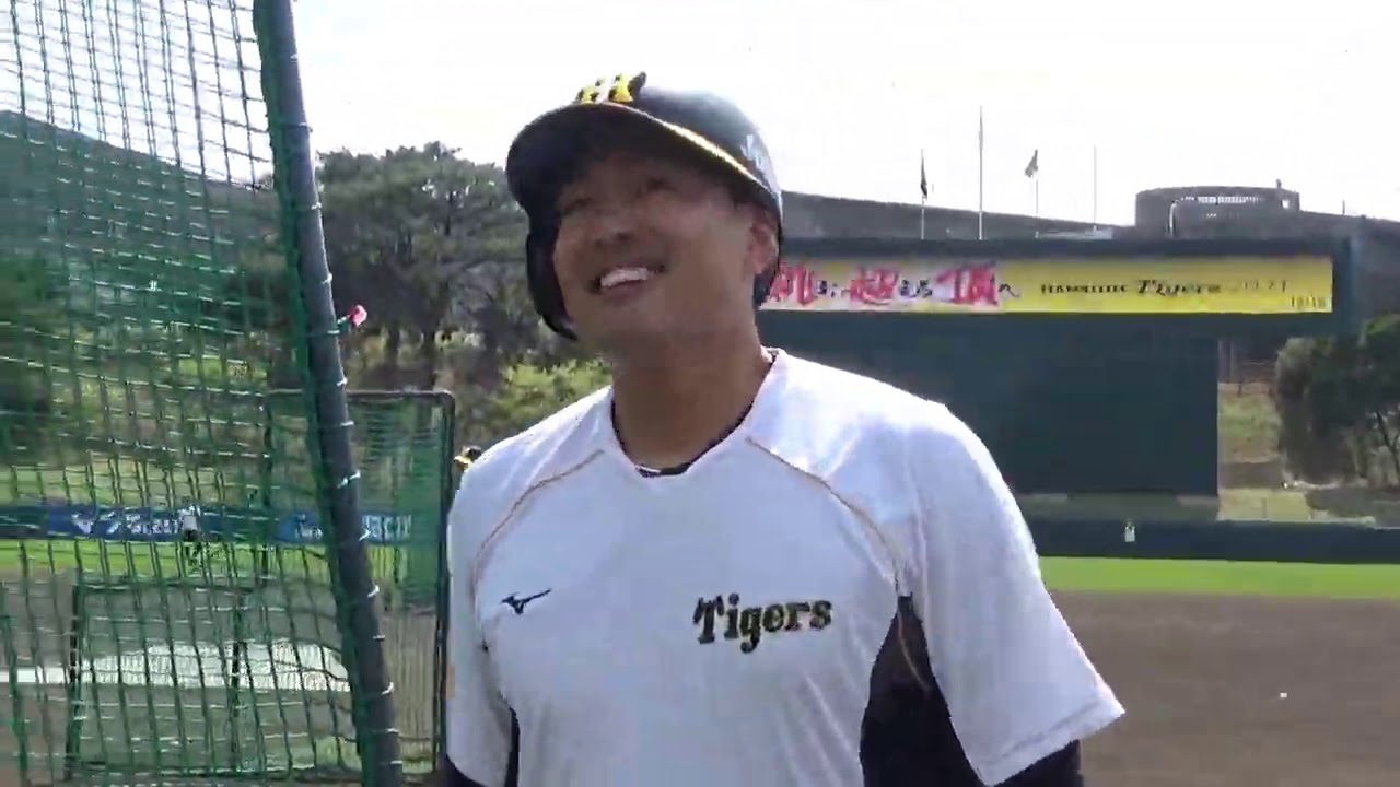 【伊勢ゴリラ？】投手陣の屋外バッティング練習