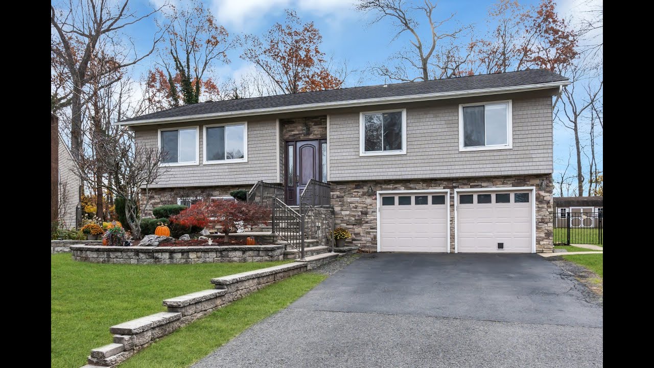 10 Somerset Place Matawan, NJ | ColdwellBankerHomes.com