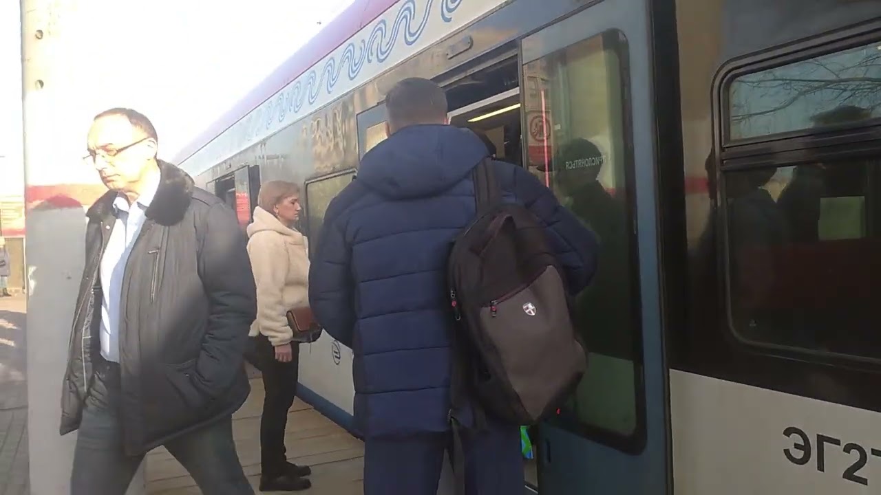 Электропоезд ЭП2Д-0230 Стандарт плюс+Электропоезд ЭГЭ2ТВ Иволга 2.0 на станции Дмитровская