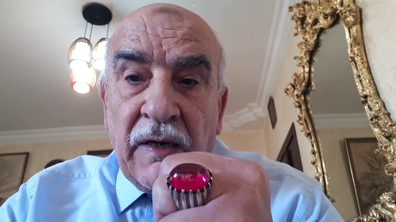 حجر الياقوت ومنة العلاج للكثير من الامراض ومن اسرارة الشيء الكثير الجزء الاول