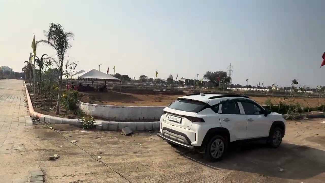 Ajmer road ka sabse shandaar plot jo dega apko hr month lakho rupaye kama ke ye hamara daawa hai! 