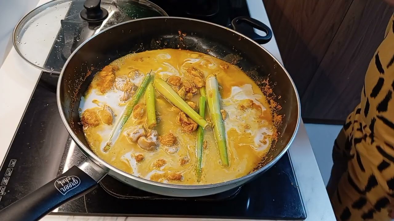 Chicken curry @KunyangSingapore 
