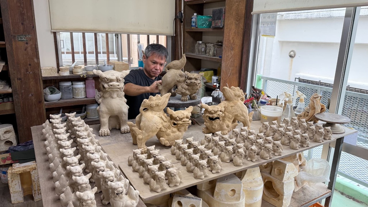 Narodziny legendarnego strażnika Okinawy: 300-letni proces produkcji shisa