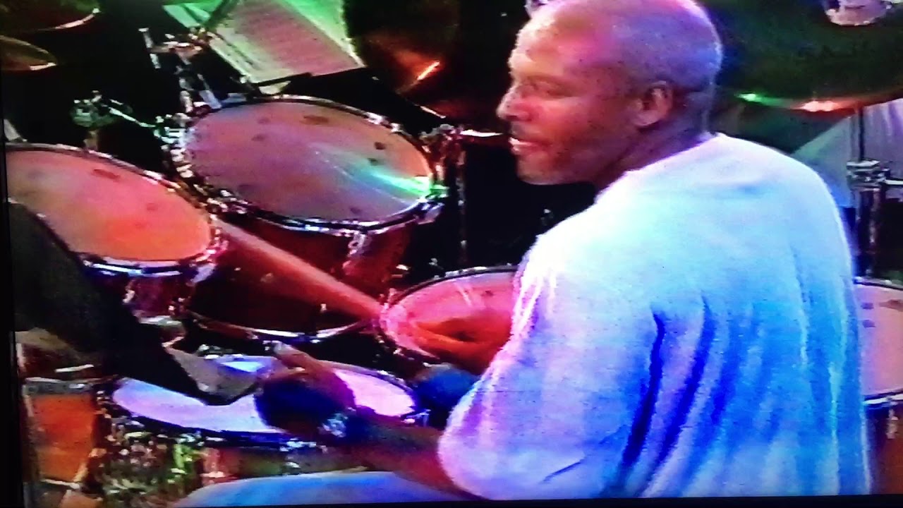 Nit Pickin' - Steve Ferrone, David Garfield, Carol Steele, Lincoln Goins & Jeff Golub