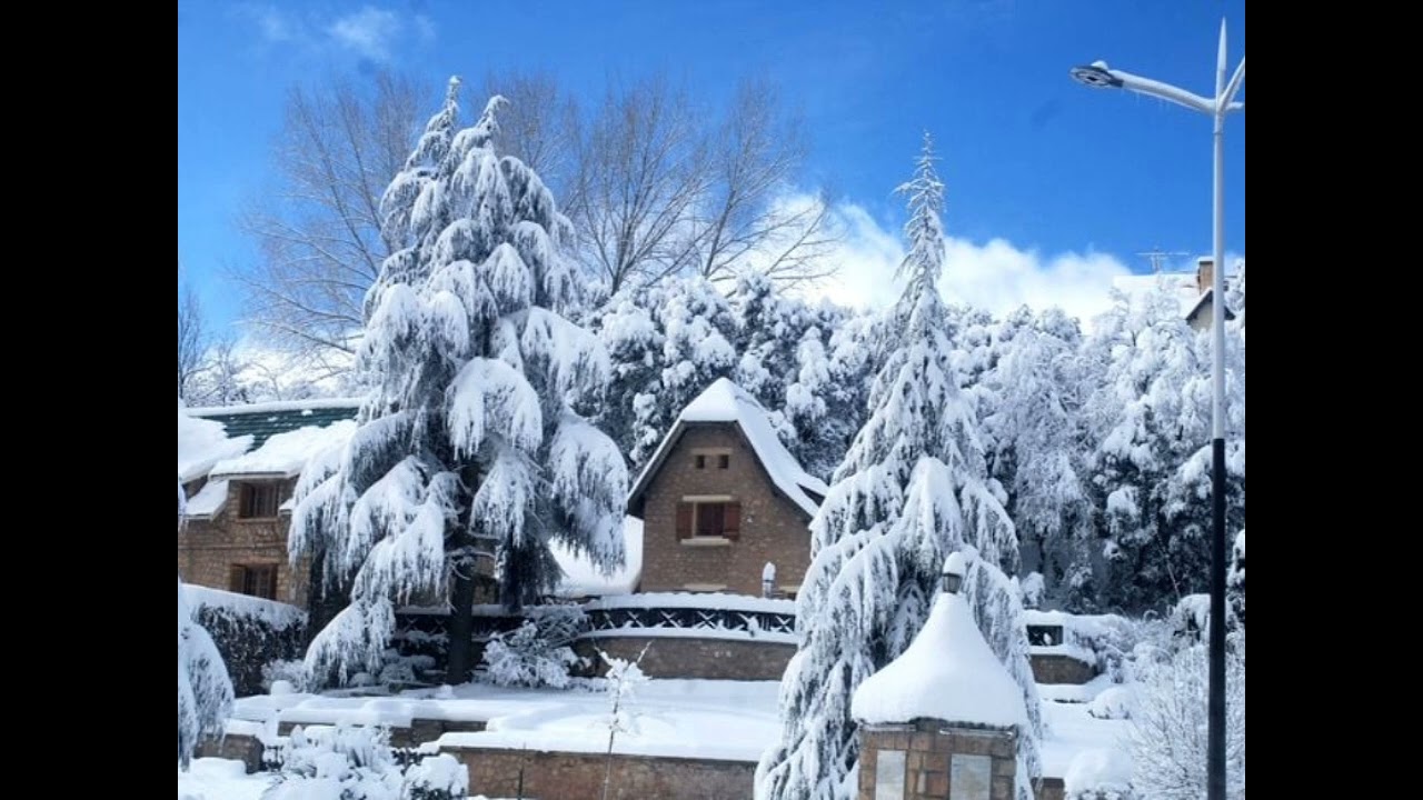 Ifrane, la Suisse du Maroc sous la neige 