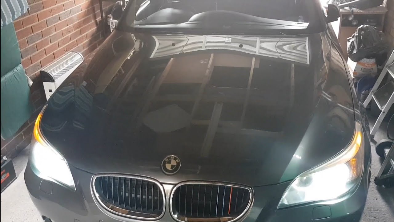 Xenon (D2S) headlight bulb replacement BMW 530d e60