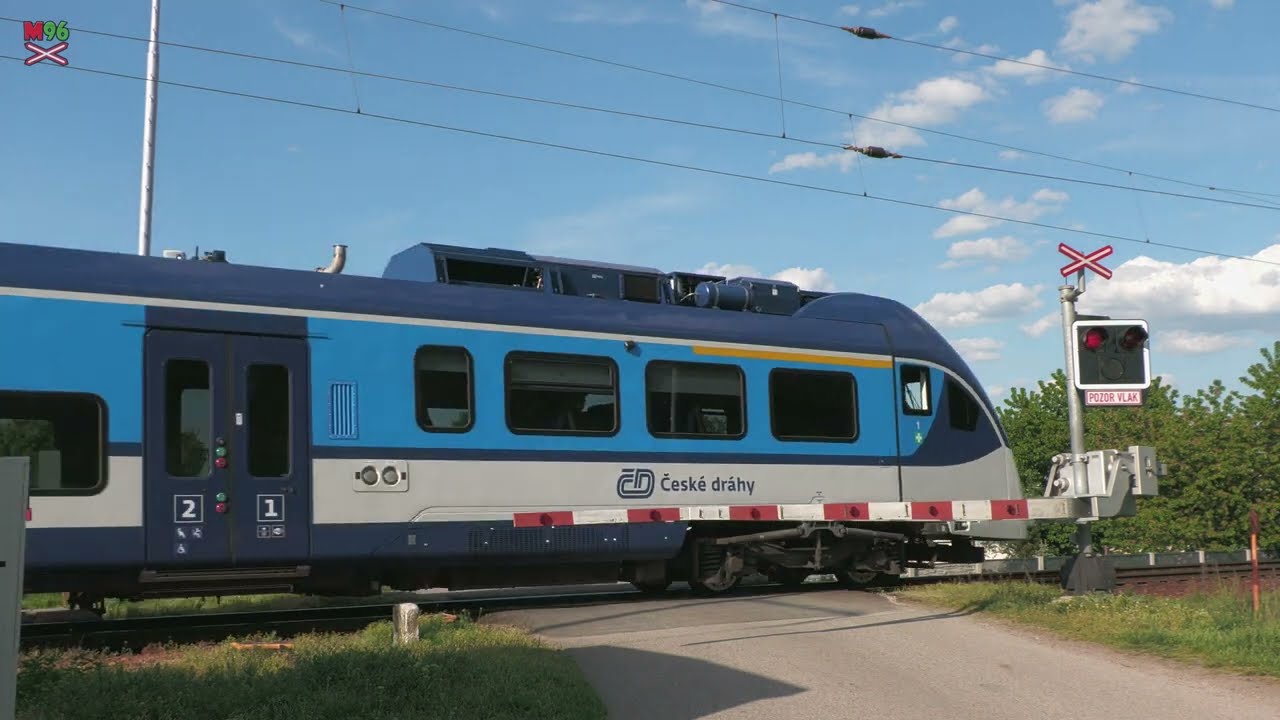 Železniční přejezd Čejetice #2 [P1164] - 2.5.2025 / Czech railroad crossing