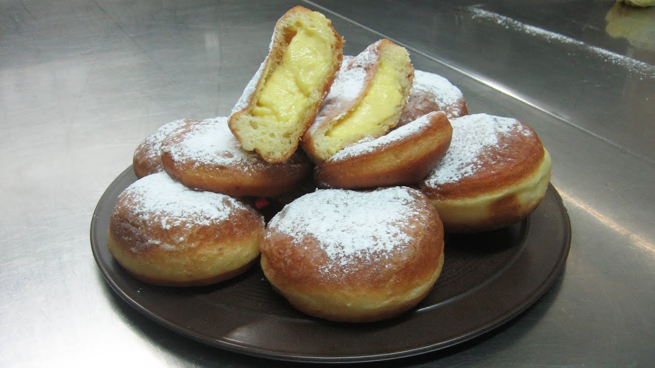 Bomboloni o Krapfen con lievito o pasta madre video ricetta