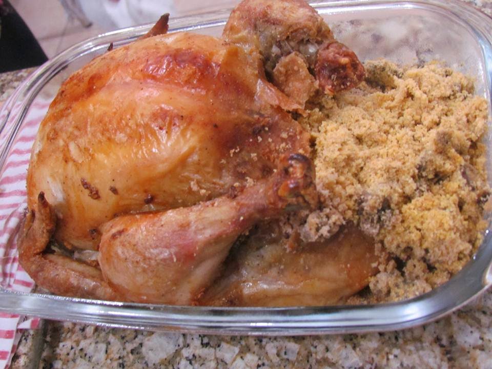 FRANGO ASSADO (COMO LIMPAR, TEMPERAR E ASSAR)