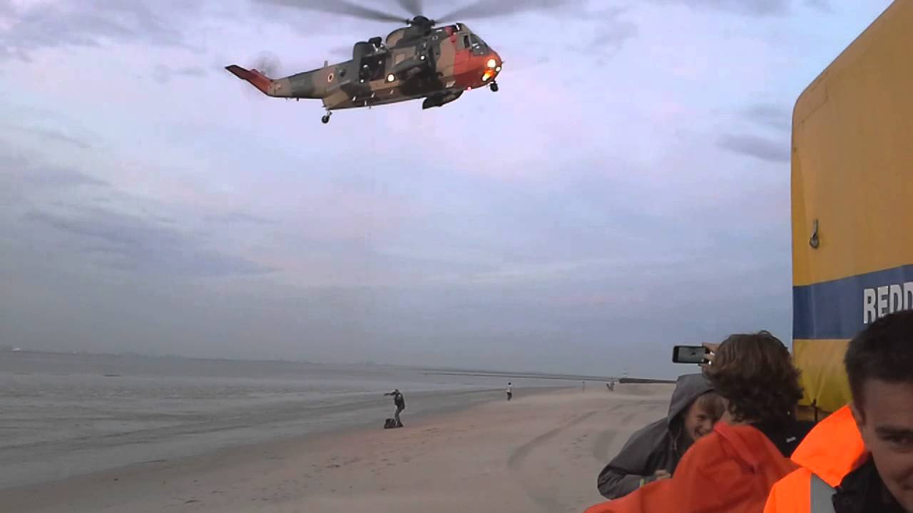KNRM Breskens 2014-06-27 - Evacuatie persoon in problemen door Seaking