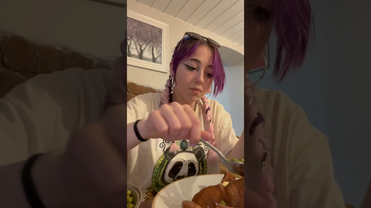 Tourette&rsquo;s In A Restaurant