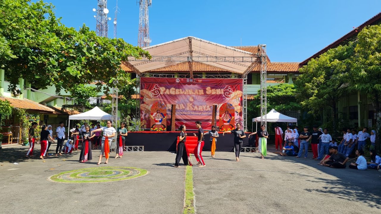 LIVE STREAMING PAGELARAN SENI DAN GELAR KARYA P5 HUT SMA NEGERI 14 SEMARANG KE 37 hari ke 2