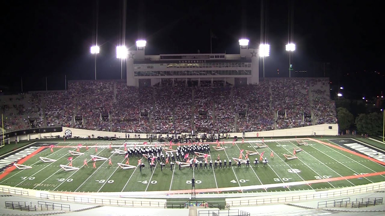Bluecoats Crowd Reaction 2014 - Nashville, TN