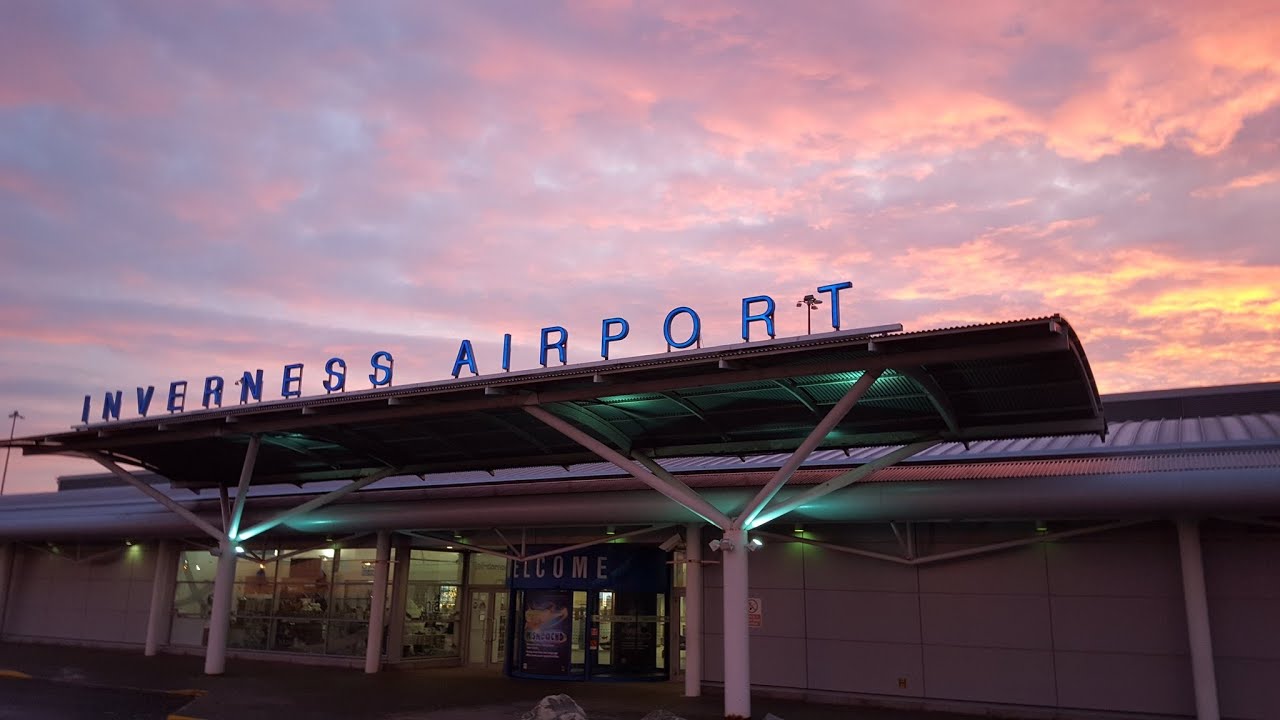 Inverness, Scotland [City Centre to Inverness Airport by Service 11, Details in the description]