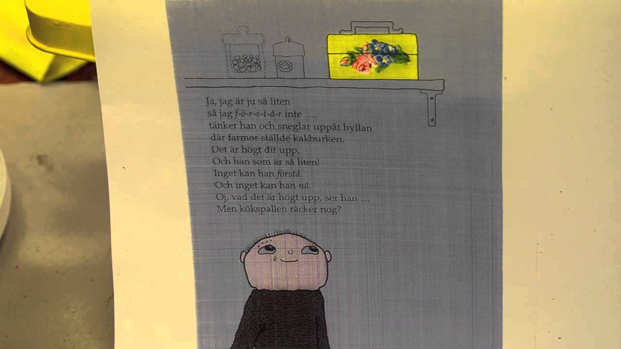 Lucka 22, 2011, rekvisit&ouml;r p&aring; Stadsmuseet, ett jobb alla vill ha
