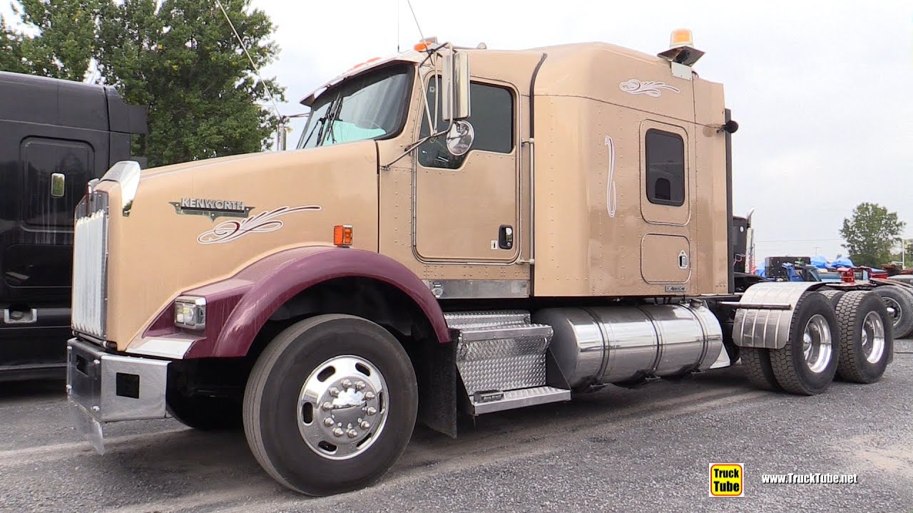 2004 Kenworth T800 Sleeper Truck Walkaround Exterior Tour - Centre Camion Gamache