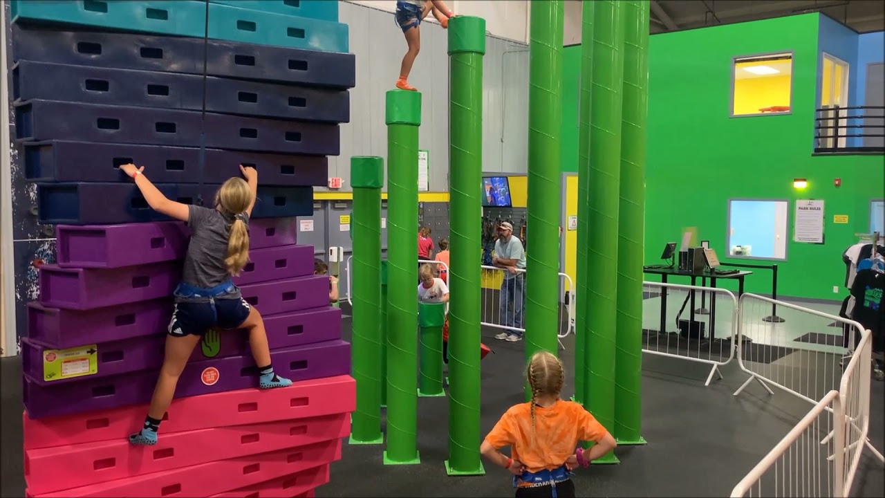 AirFx trampoline and climbing