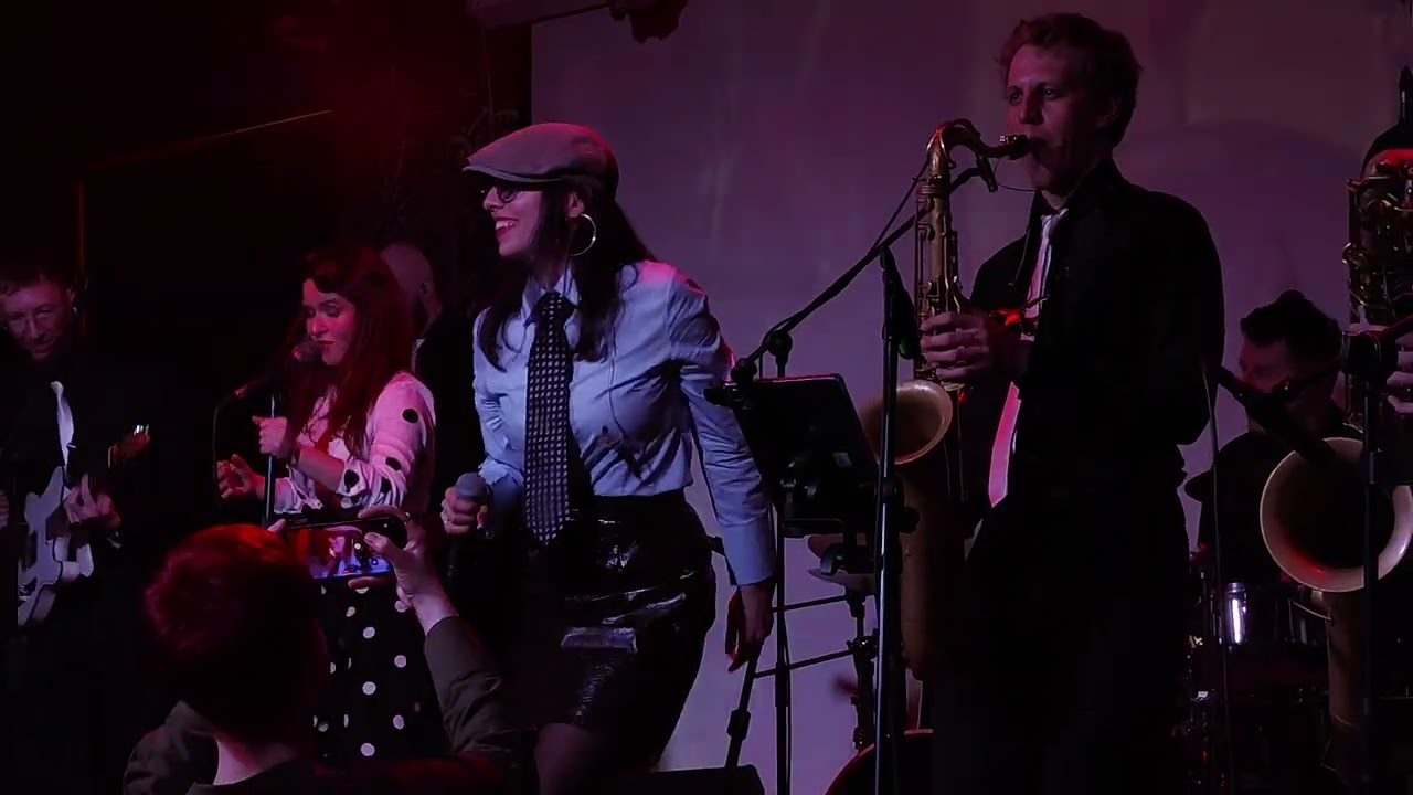 St. Petersburg Ska-Jazz Review - She's Lookin' Good