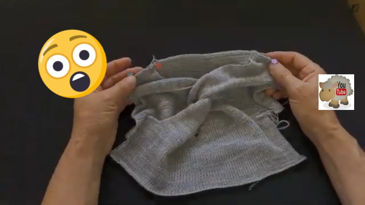 decote em nó feito em tricô à máquina