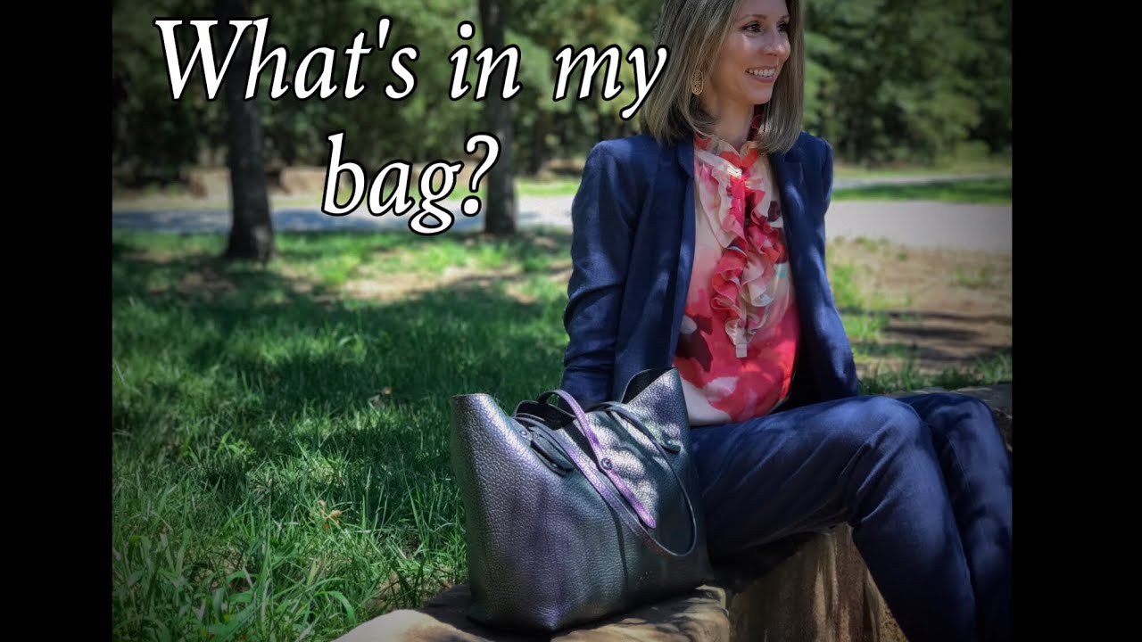 What's in My Everyday Work Bag - My Coach Tote
