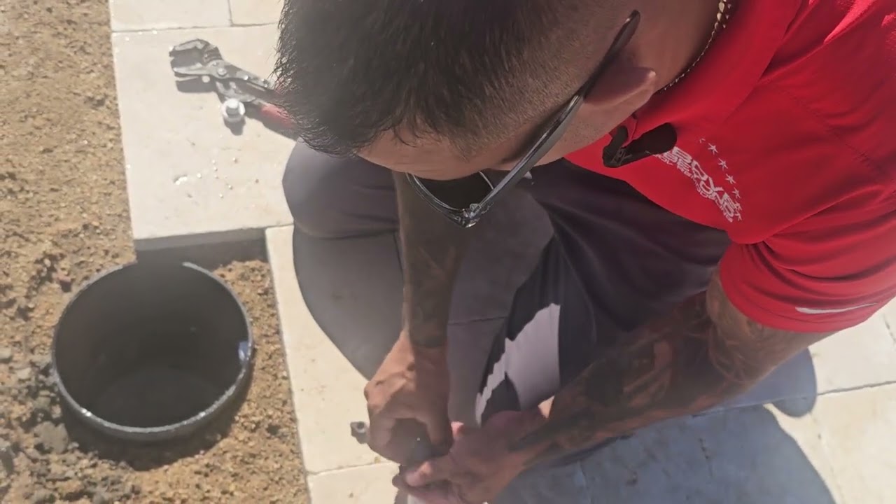 Installing an automatic water leveler float valve