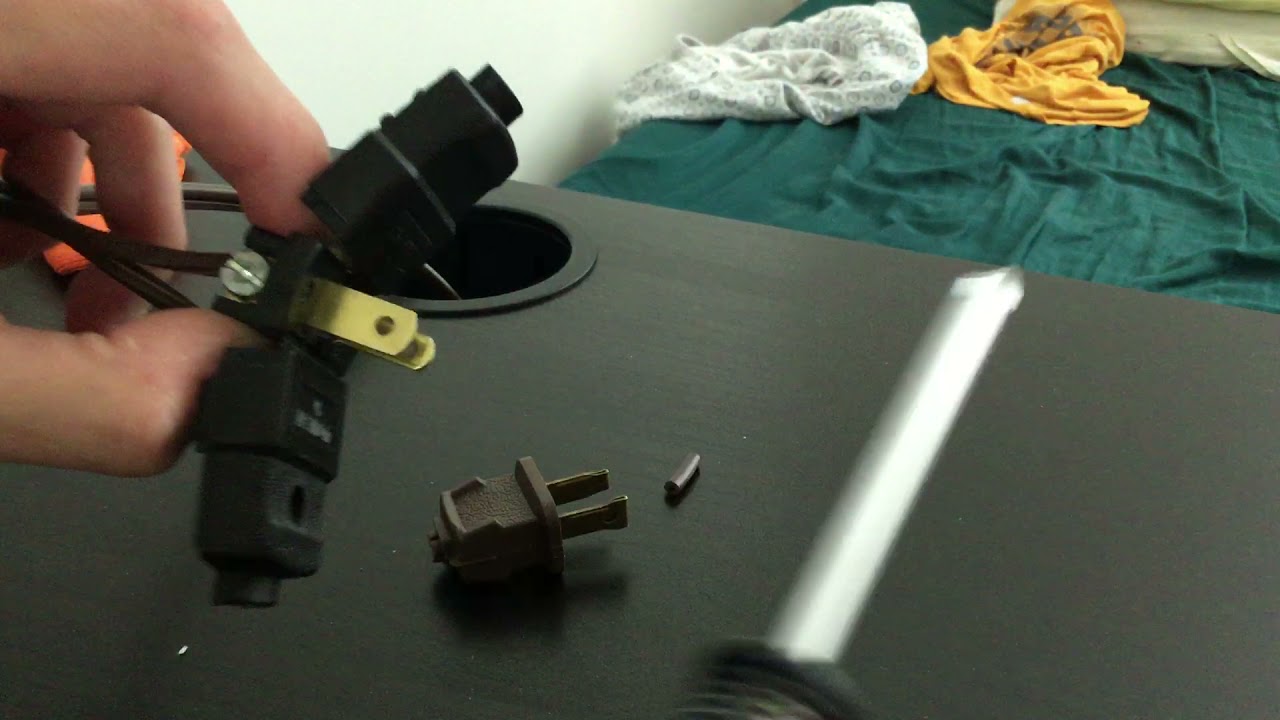 How to Replace Plug on Extension Cord (polarized 2 prong)
