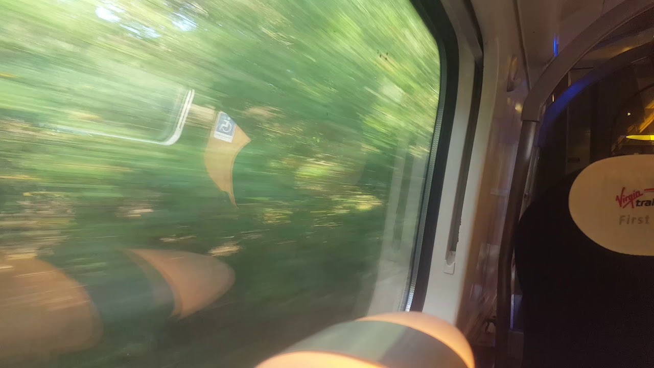 Liverpool South Parkway to Runcorn on a Virgin Pendolino